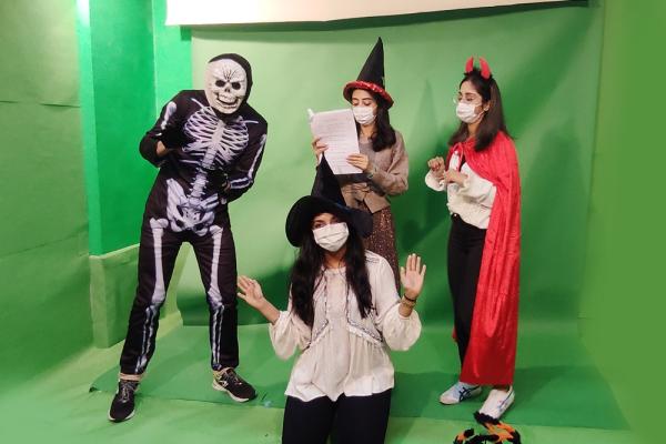 Native English Teachers are rehearsing for the Halloween video!