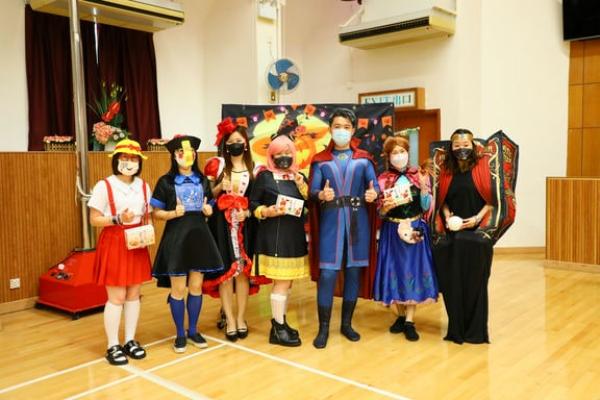 Some teachers got the best costume awards.