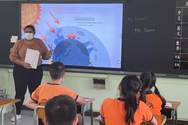 Students are learning the green house gases effect about the situation in The North and South Poles